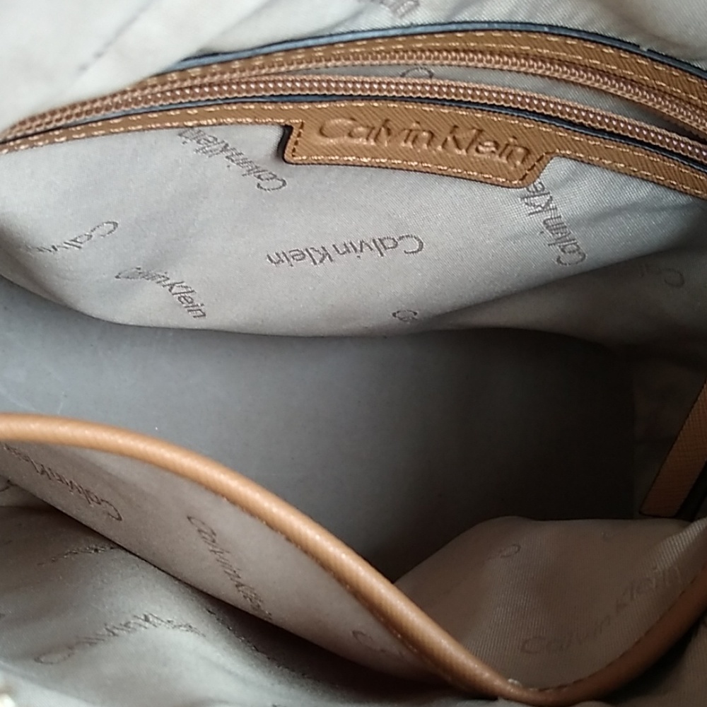 🆕Calvin Klein purse - Picture 3 of 4